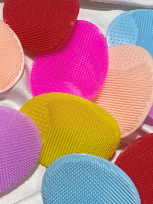 Esponja de Silicone para Limpeza Facial – Pele renovada todos os dias 💆‍♀️✨